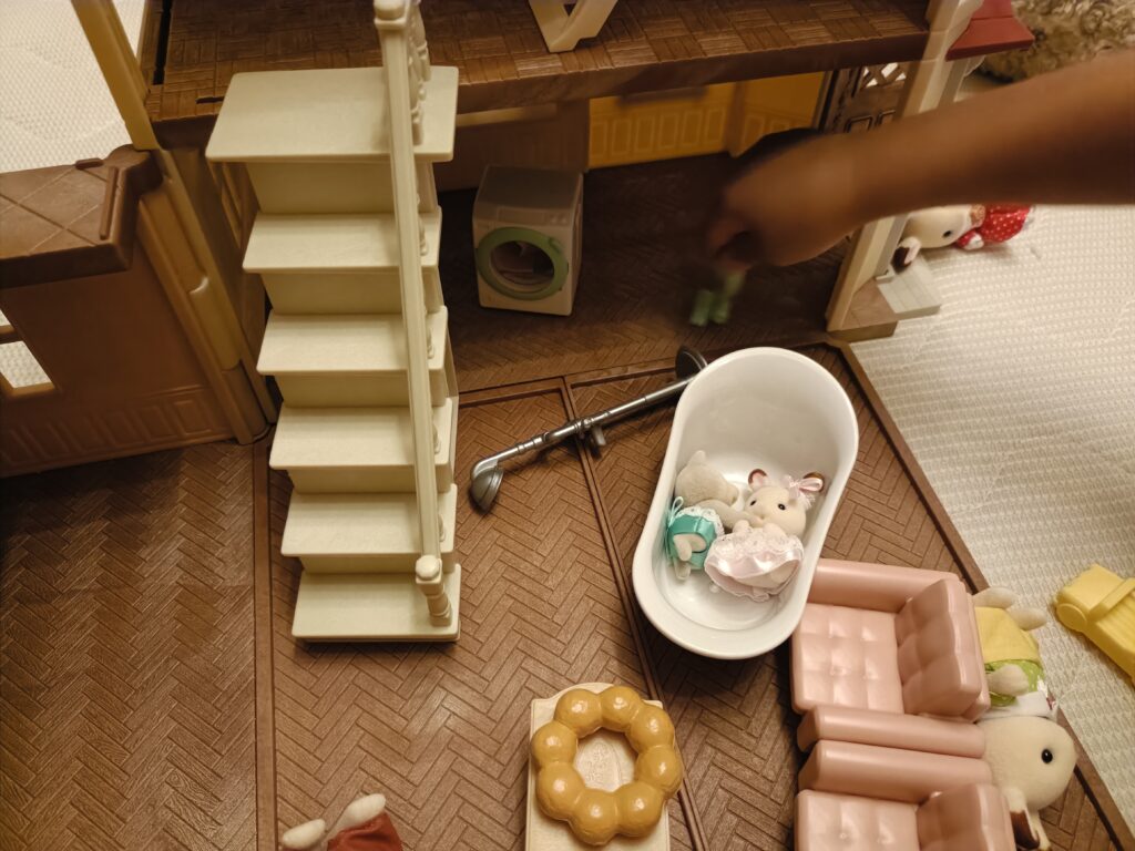 赤い屋根の大きなお家 デラックスセット -屋根裏はひみつのお部屋-　お風呂　掃除機