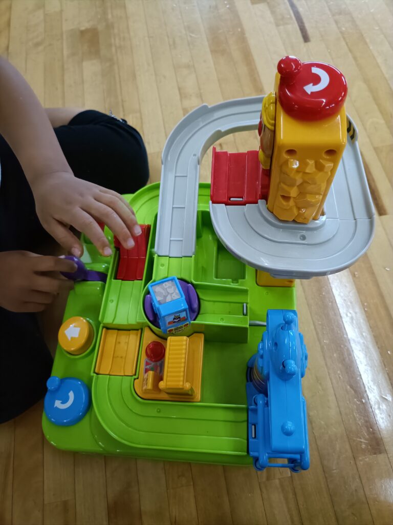 2歳 おもちゃ おすすめ 2歳 買ってよかった おもちゃ 2歳 知育玩具 2歳 女の子 おもちゃ 2歳 男の子 おもちゃ 2歳 プレゼント 2歳 誕生日プレゼント 2歳 クリスマスプレゼント 児童センター おもちゃ 児童館 おもちゃ 保育園 おもちゃ 2歳 おうち遊び 2歳 ごっこ遊び 2歳 指先遊び 2歳 知育 シルバニアファミリー 2歳 メルちゃん 2歳 トーマス レッツゴー大冒険 アンパンマン 育脳ドライブワールド アンパンマン おしゃべり消防車 アンパンマン パン工場 室内すべり台 2歳