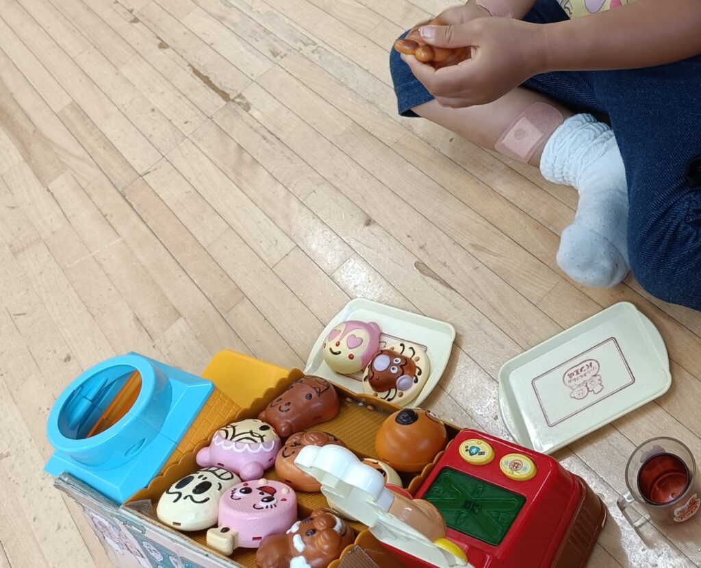 2歳 おもちゃ おすすめ 2歳 買ってよかった おもちゃ 2歳 知育玩具 2歳 女の子 おもちゃ 2歳 男の子 おもちゃ 2歳 プレゼント 2歳 誕生日プレゼント 2歳 クリスマスプレゼント 児童センター おもちゃ 児童館 おもちゃ 保育園 おもちゃ 2歳 おうち遊び 2歳 ごっこ遊び 2歳 指先遊び 2歳 知育 シルバニアファミリー 2歳 メルちゃん 2歳 トーマス レッツゴー大冒険 アンパンマン 育脳ドライブワールド アンパンマン おしゃべり消防車 アンパンマン パン工場 室内すべり台 2歳